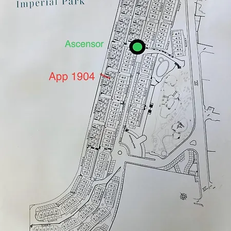 Toller & Panoramasicht Imperial Park Lägenhet *